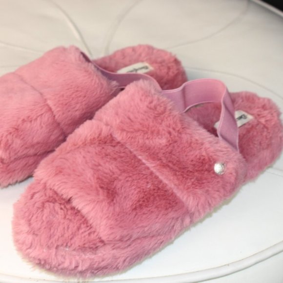 dearfoams Shoes Dearfoams Pink Fuzzy Slipper Poshmark